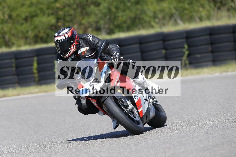 /48 25.08.2025 Cornu Master School ADR/gruen-vert/53